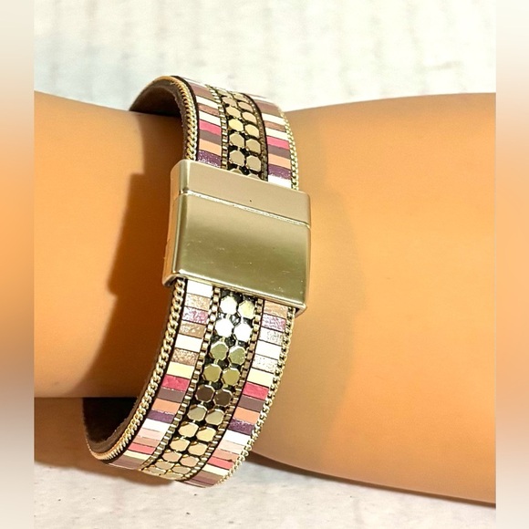 Fashion jewelry multicolor print genuine leather magnetic bracelet one size - Picture 1 of 2